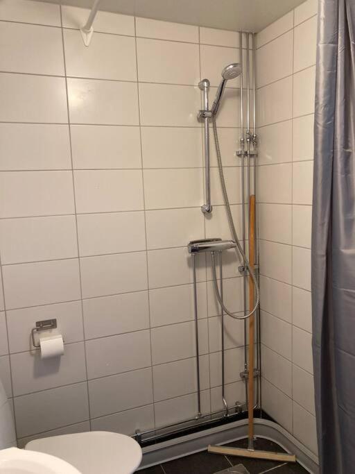 Apartamento Fin Laegenhet Mitt Pa Bjaerehalvoen Båstad Exterior foto