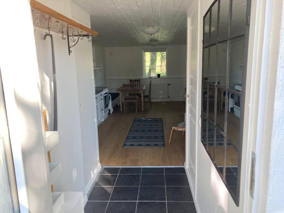 Apartamento Fin Laegenhet Mitt Pa Bjaerehalvoen Båstad Exterior foto