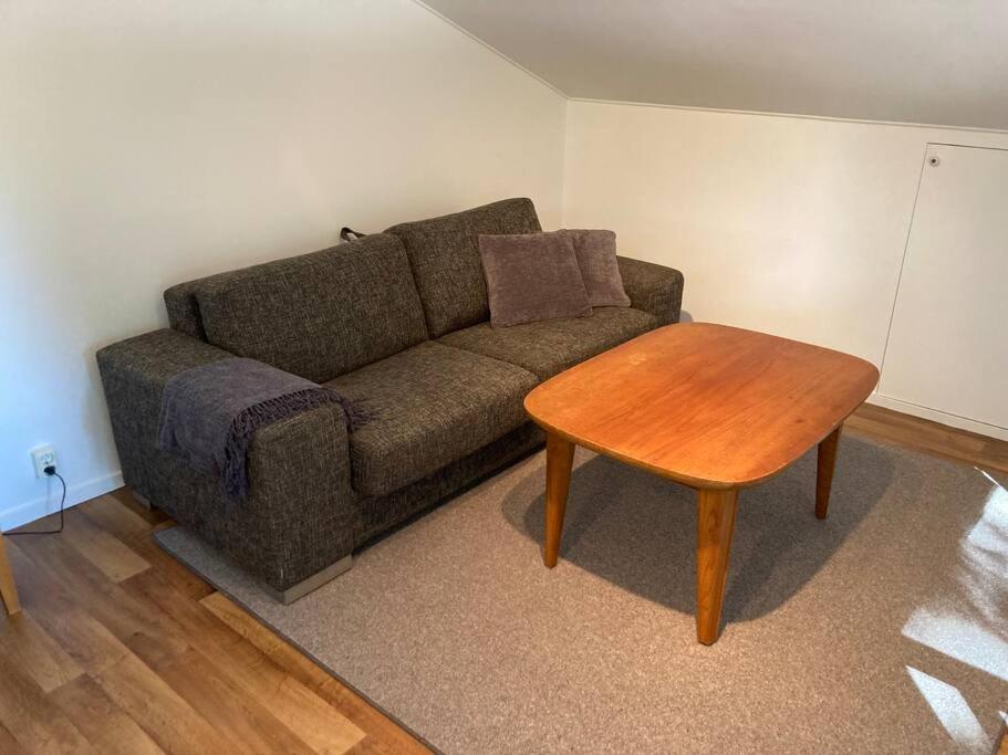 Apartamento Fin Laegenhet Mitt Pa Bjaerehalvoen Båstad Exterior foto