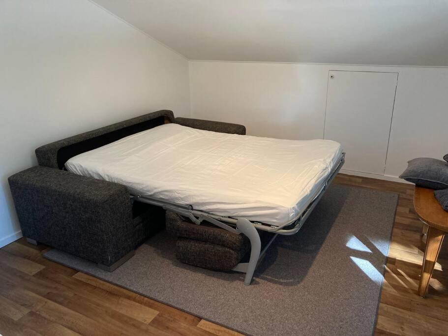 Apartamento Fin Laegenhet Mitt Pa Bjaerehalvoen Båstad Exterior foto